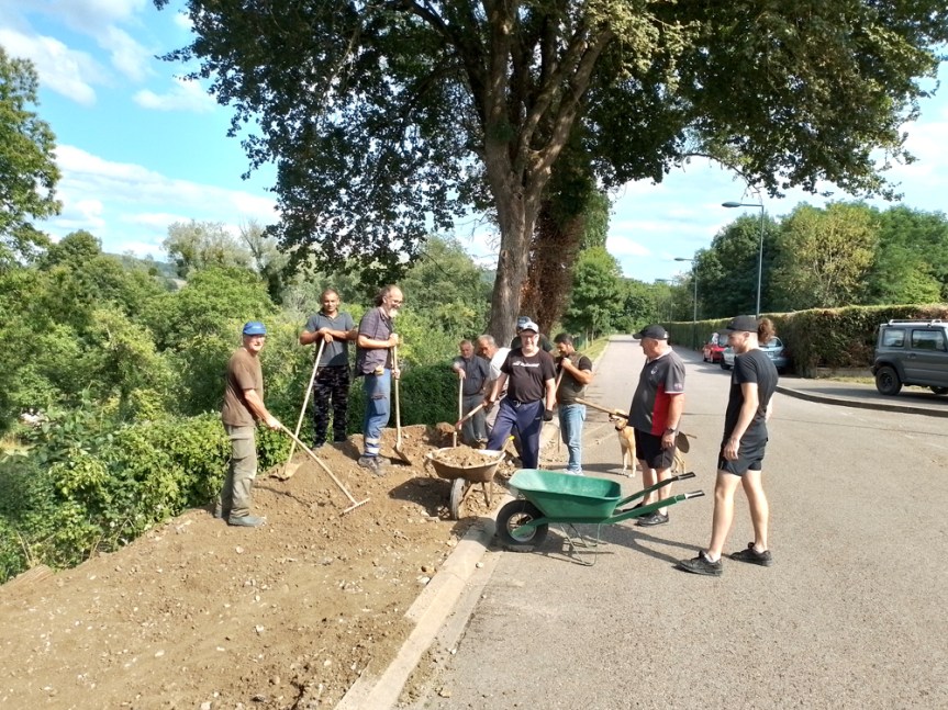 Aménagement entrée jardin Nord – 13 juillet&nbsp;2023